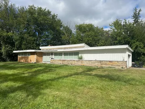 16330 Melrose St, Southfield, MI 48075