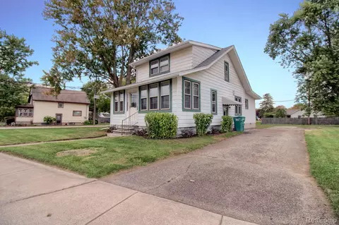 36868 Violet St, Huron, MI 48164