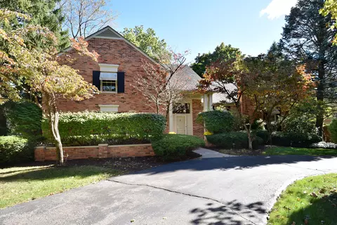 798 Emerson Way Crt Ct, Bloomfield Hills, MI 48304