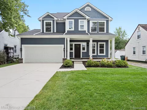 2104 Dallas Ave, Royal Oak, MI 48067