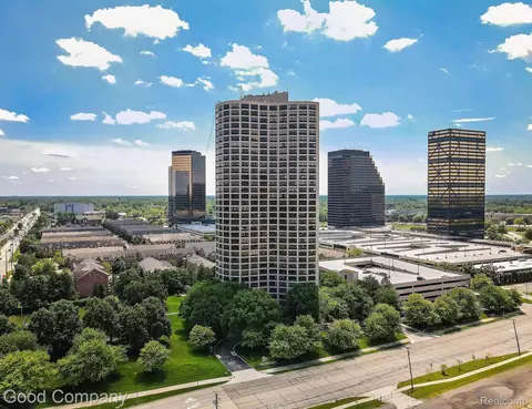 5000 Town Ctr #1104, Southfield, MI 48075