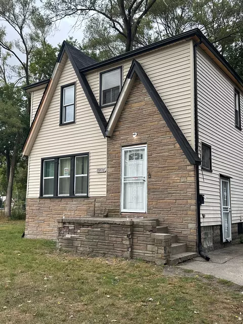 19728 Charest St, Detroit, MI 48234