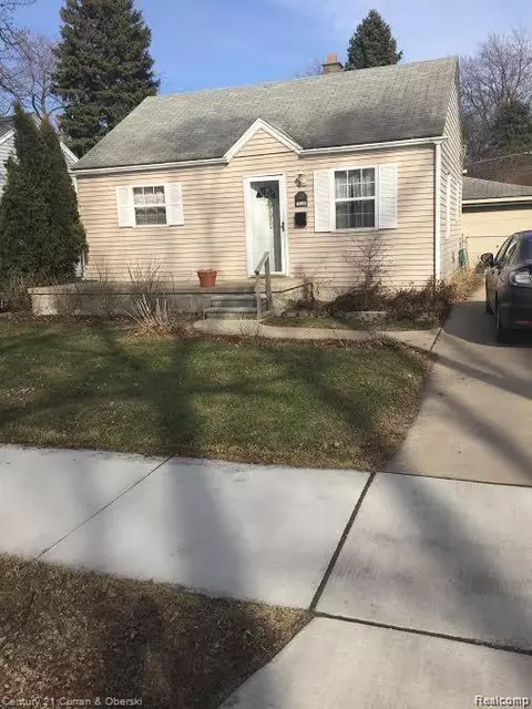4993 Campbell St, Dearborn Heights, MI 48125