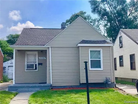 20194 Russell St, Highland Park, MI 48203