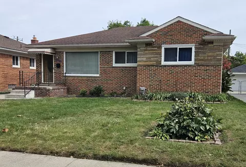 21620 Kipling St, Oak Park, MI 48237