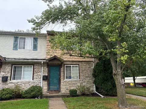 16009 Terrace Village Dr, Taylor, MI 48180