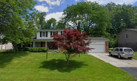 6677 Post Oak Dr, West Bloomfield, MI 48322