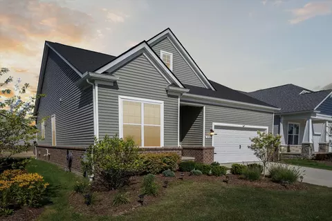 3486 Park Creek Ln, Canton, MI 48188