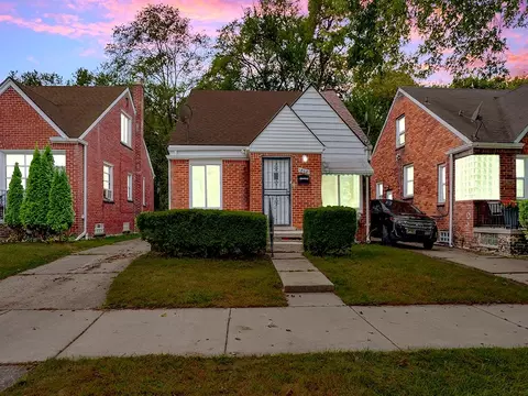 18681 Barlow St, Detroit, MI 48205