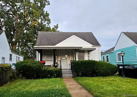 3607 S Bassett St, Detroit, MI 48217