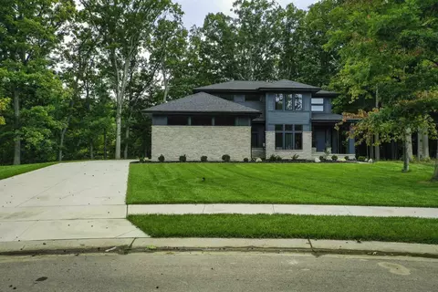 6535 Cambridge Cir, Independence, MI 48346
