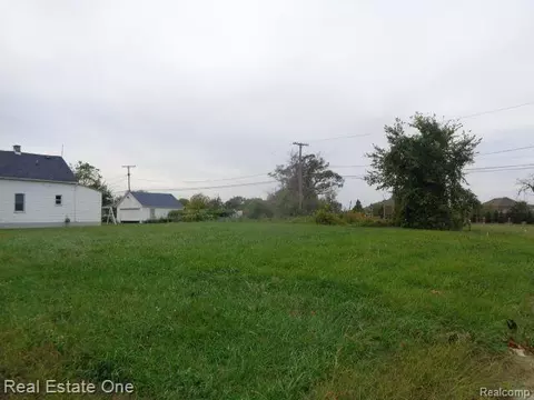 11719 Gable St, Hamtramck, MI 48212 photo 3