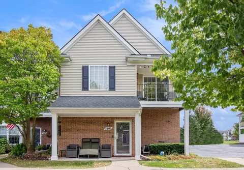 3393 Kneeland Cir, Howell, MI 48843