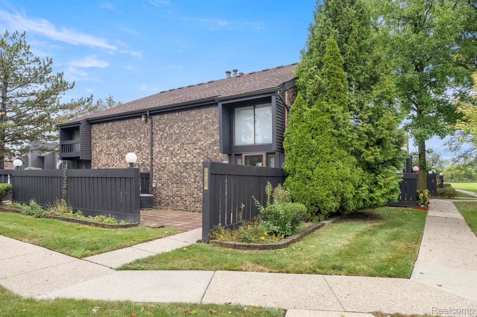  14072 Jackson St, Taylor, MI 48180 photo 1