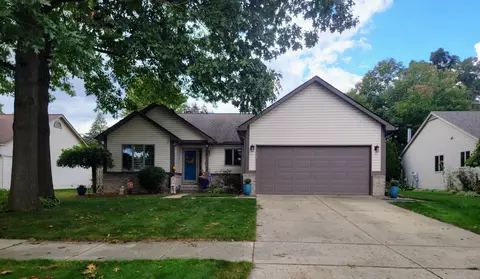 9251 Stonehouse Ave, Livonia, MI 48150