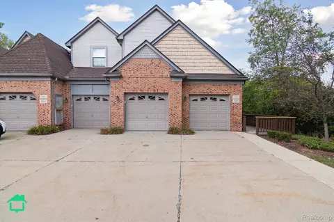 7157 Copper Creek Cir, Canton, MI 48187
