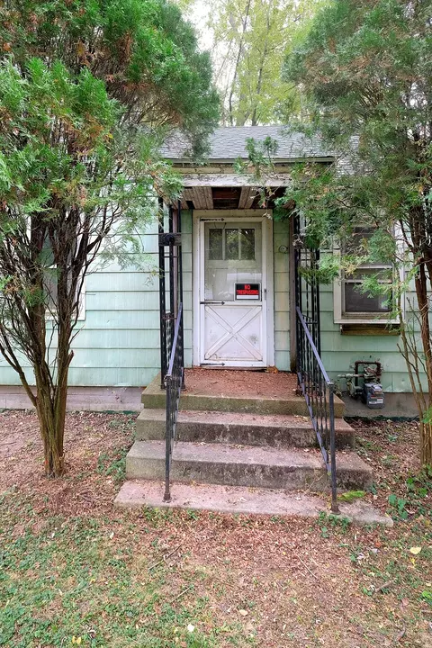 2893 Parkwood Ave, Ann Arbor, MI 48104