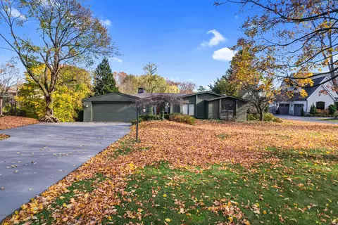 4821 Keithdale Ln, Bloomfield Hills, MI 48302