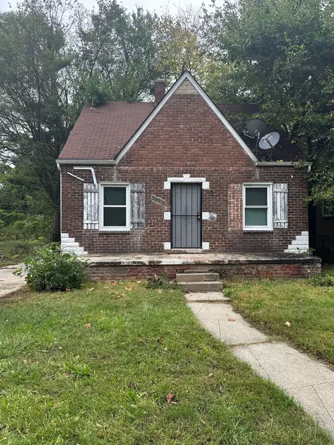 14901 Seymour St, Detroit, MI 48205