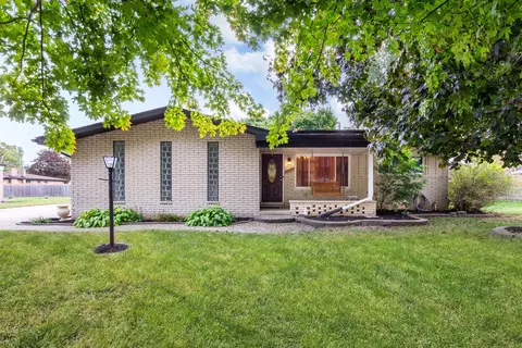35840 Garfield Rd, Clinton Township, MI 48035