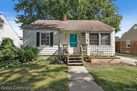 2446 Cummings Ave, Berkley, MI 48072