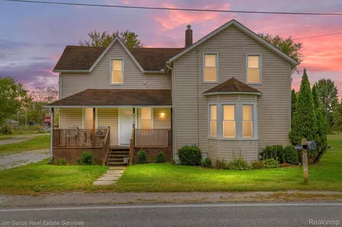 7205 Main, Kimball, MI 48074