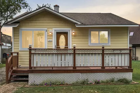 205 W New York Ave, Pontiac, MI 48340