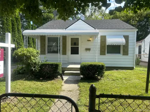 555 Nevada Avenue Rnch, Pontiac, MI 48341