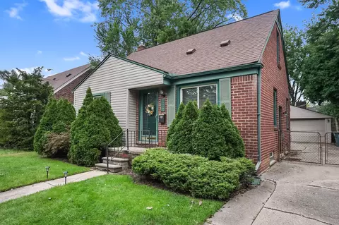3220 N Blair Ave, Royal Oak, MI 48073