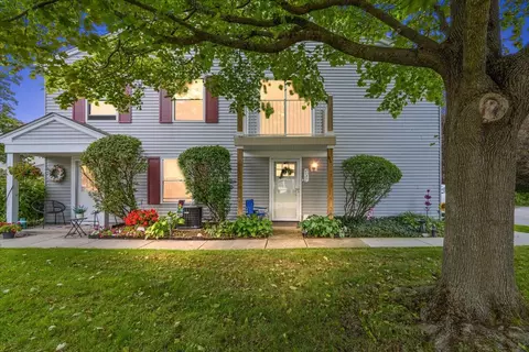 3161 Sunnyside Crt Ct, Orion, MI 48360