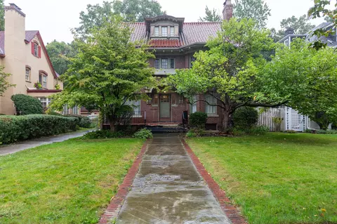 2136 Seminole St, Detroit, MI 48214