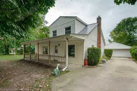 43740 Burtrig Rd, Van Buren, MI 48111