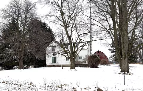 7070 Carson Rd, Brockway, MI 48097