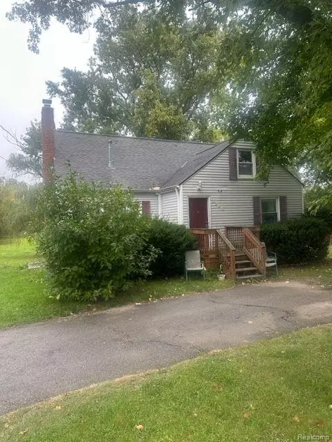 3365 Swartz St, Flint, MI 48507