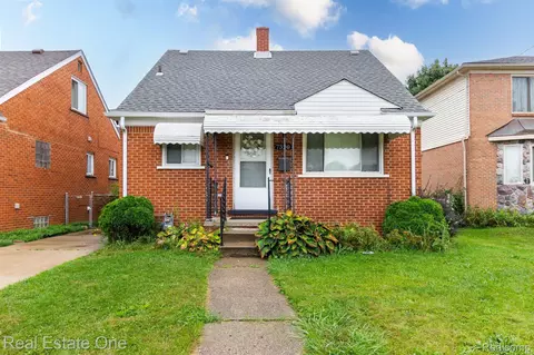 7320 Steadman St, Dearborn, MI 48126