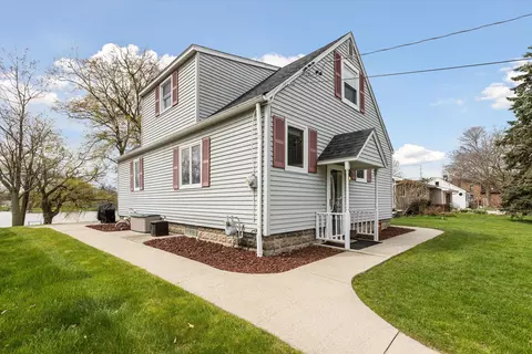 4078 E Pierson Rd, Flint, MI 48506