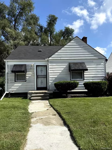 8294 Robson St, Detroit, MI 48228