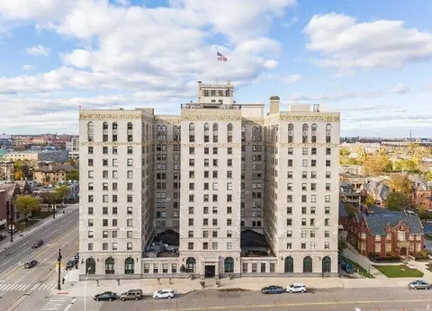 15 E Kirby St #1025, Detroit, MI 48202