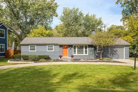 16008 Hummel Dr, Beverly Hills, MI 48025