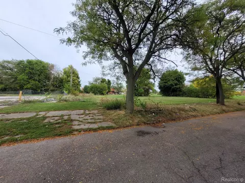 620 Canton St, Detroit, MI 48207