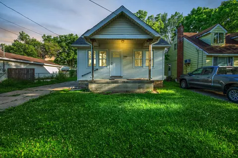 1490 Proper Ave, Burton, MI 48529