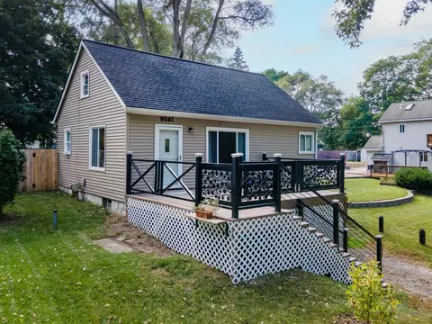 9261 Hillcrest, Springfield, MI 48348