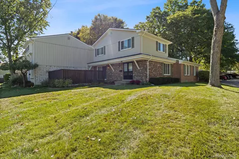 1961 Wickham St, Royal Oak, MI 48073