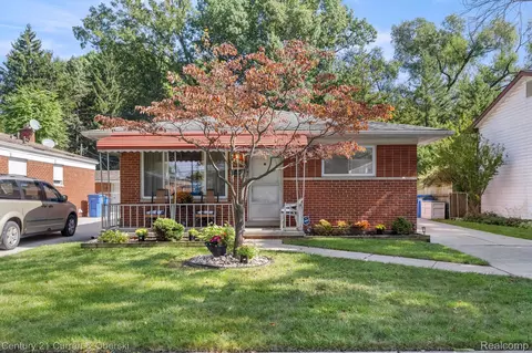 4625 Raymond Ave, Dearborn Heights, MI 48125