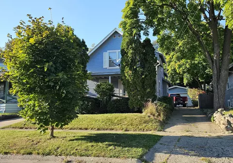 2402 Cumings Ave, Flint, MI 48503