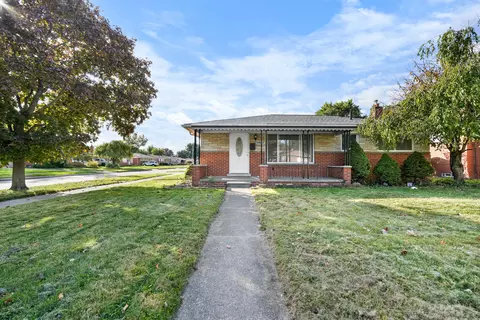 11932 Frazho Rd, Warren, MI 48089