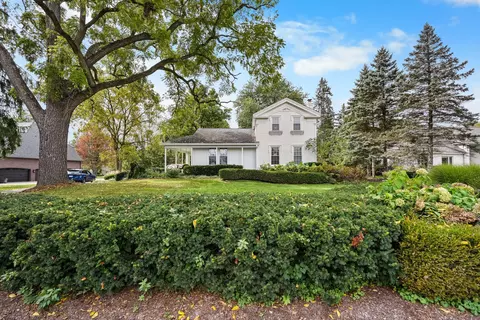 5560 Franklin Rd, Bloomfield Hills, MI 48301