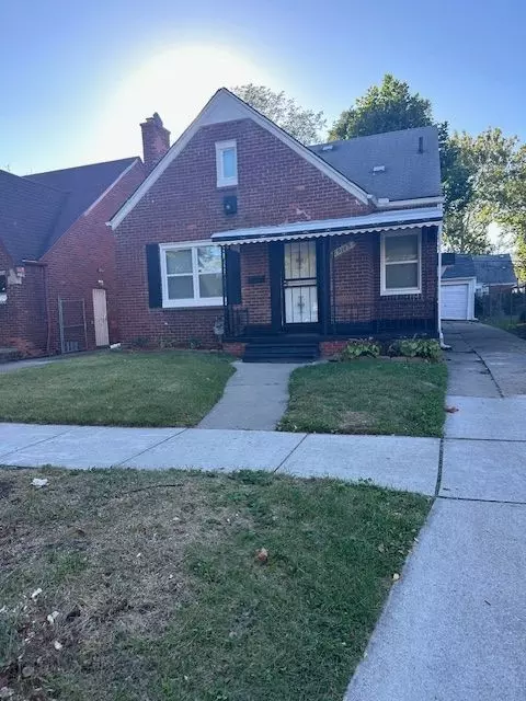 19185 Saint Marys St, Detroit, MI 48235