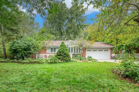37107 Ilene St, Clinton Township, MI 48036