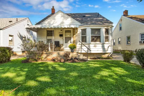13519 Longtin St, Southgate, MI 48195